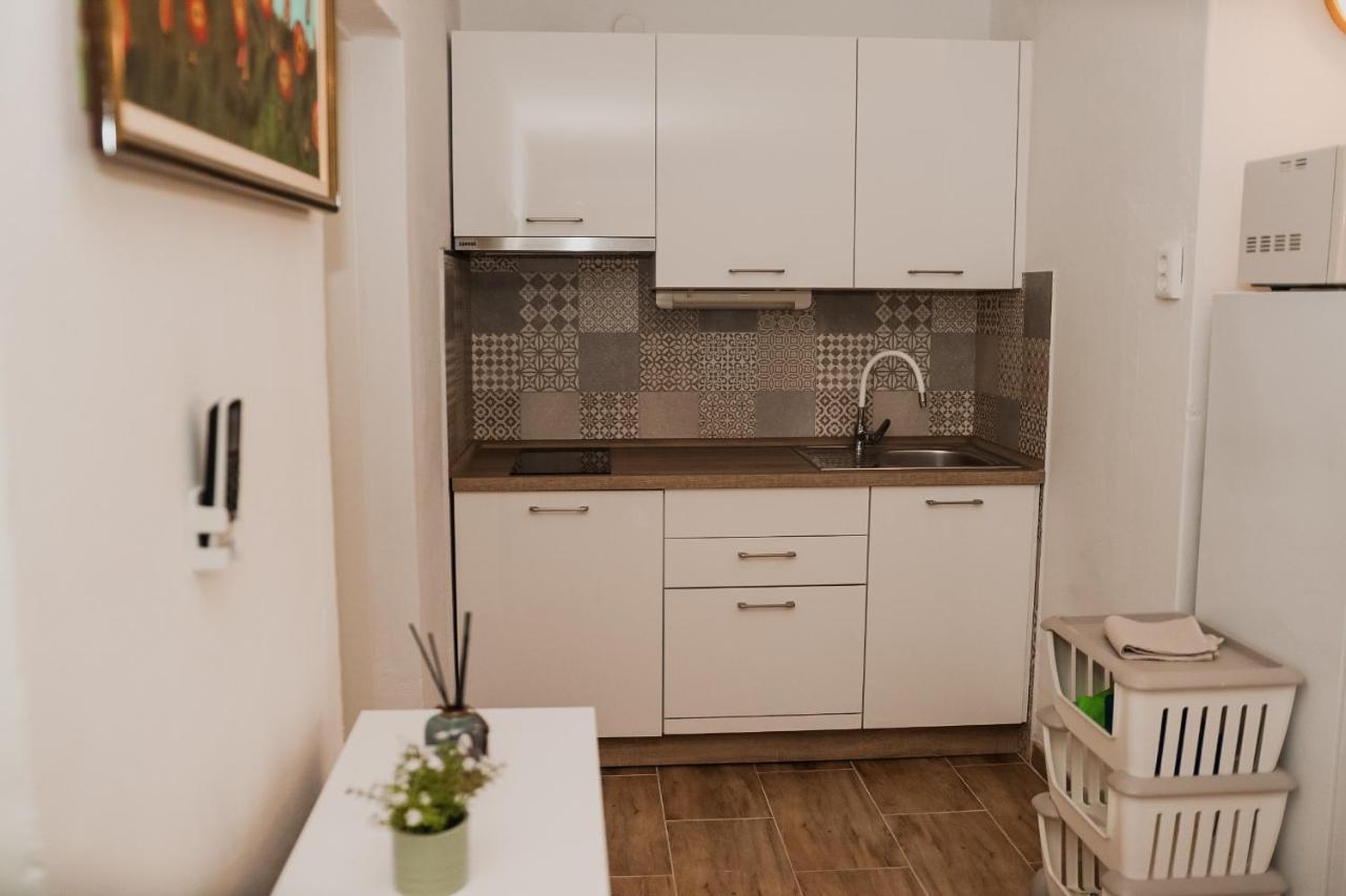 Apartments Prce Orebić Esterno foto