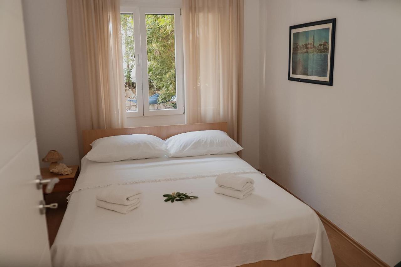 Apartments Prce Orebić Esterno foto