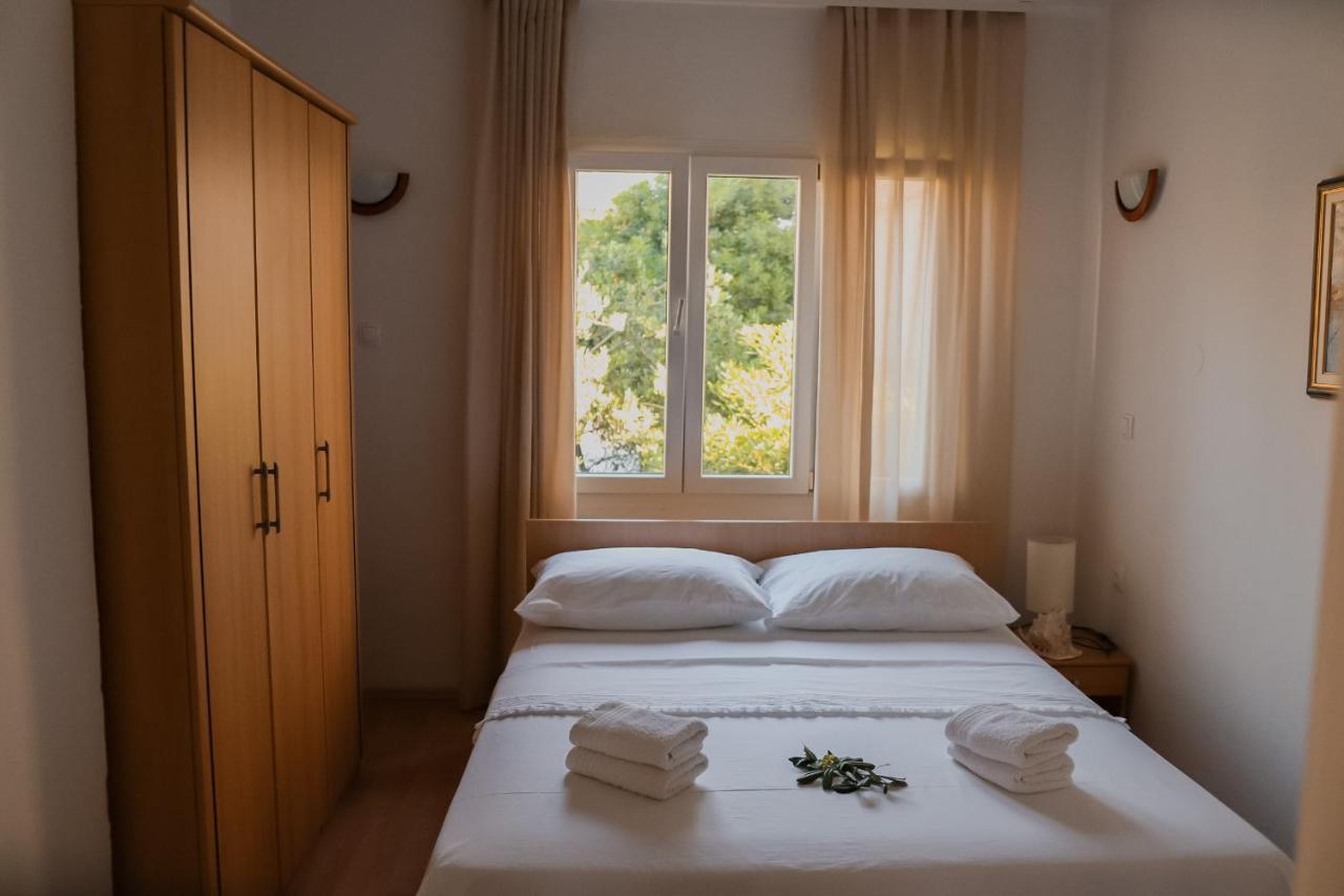 Apartments Prce Orebić Esterno foto